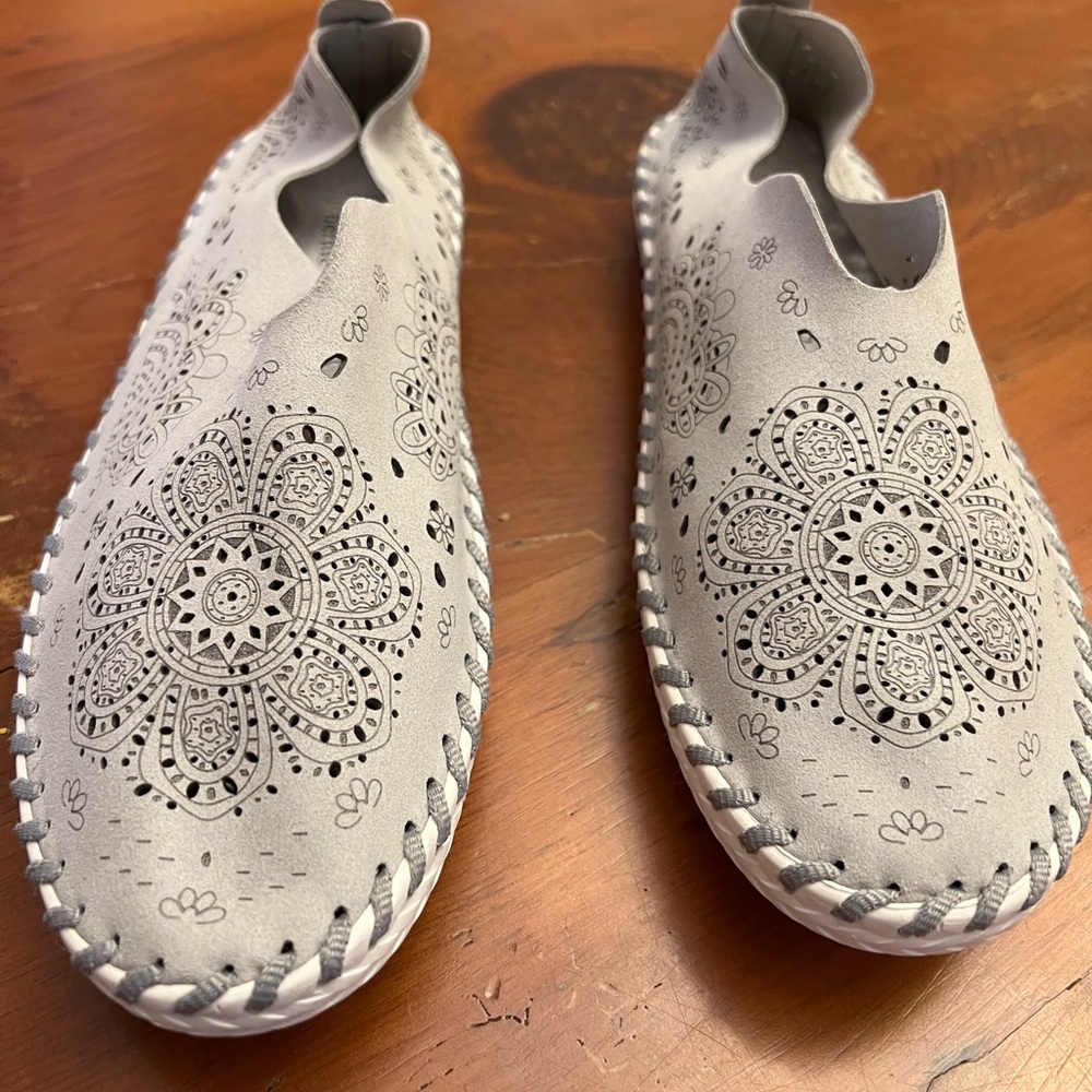 Bernie Mev Women’s Shoes